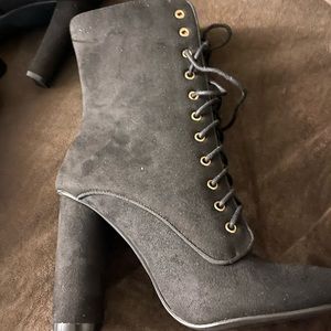 Brand new size 9 bootie from fashion nova